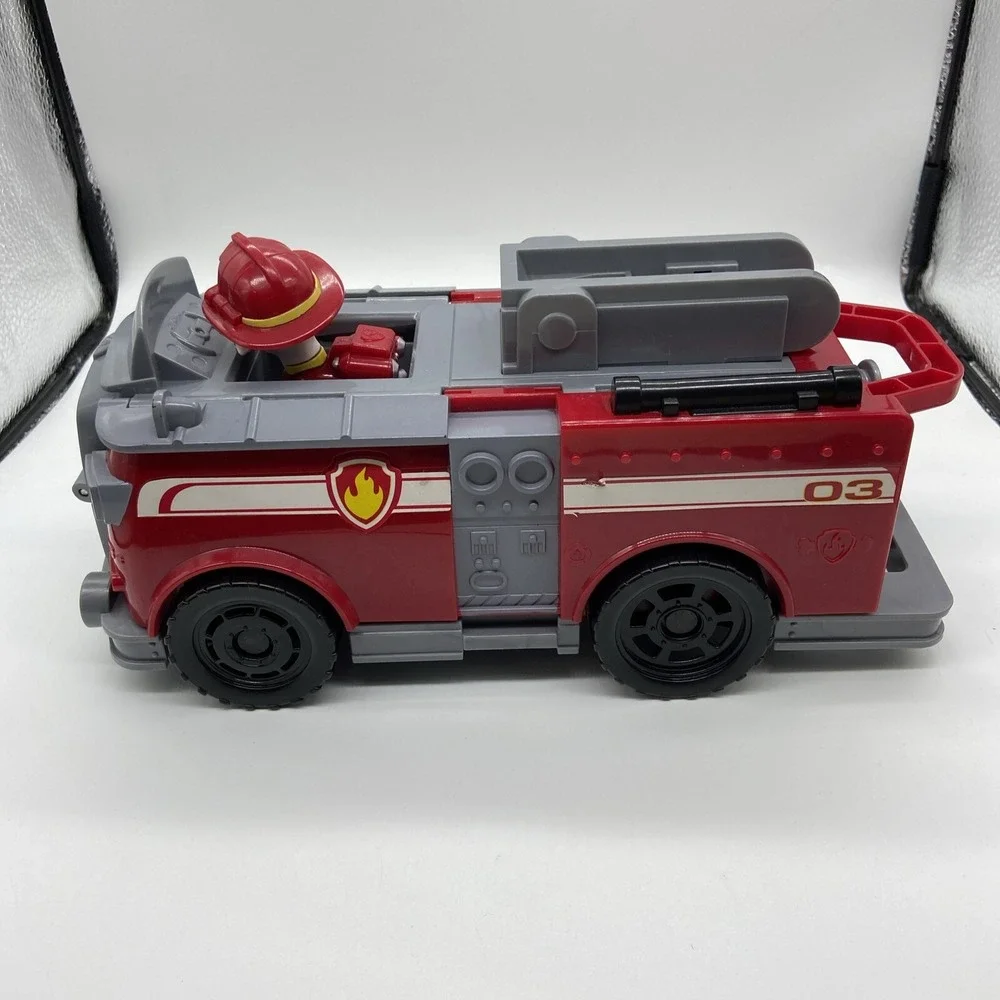 Paw Patrol Marshall Transforming Fire Truck Vehicle with Marshall Figure Red 03